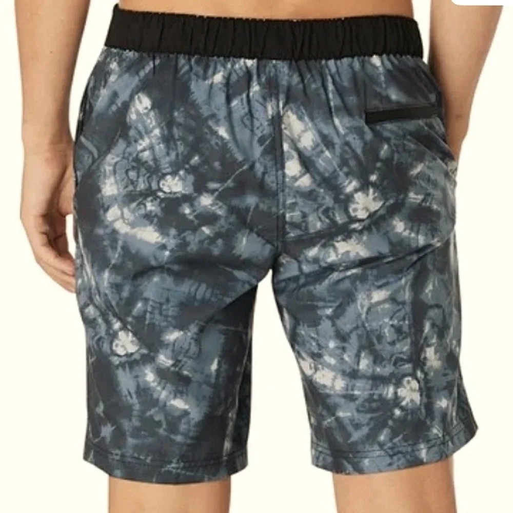 NWT Speedo Men's Patterned Swim Trunks